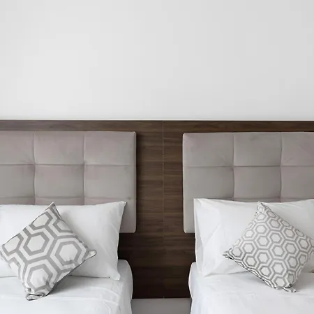 Le Dodici Porte - Porta Galliera 2 By District *